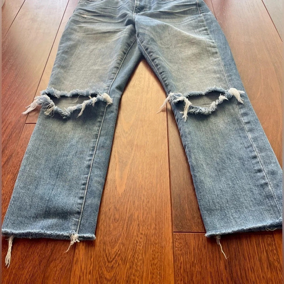 Madewell The High-Rise Slim Crop Boyiean: Knee-Rip Edition blue size 25 - Picture 3 of 16